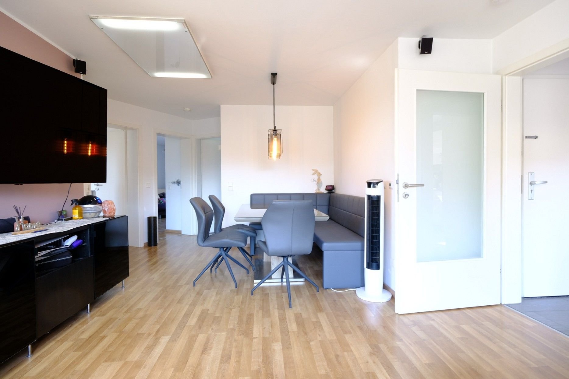 Studio zum Kauf provisionsfrei 299.000 € 3,5 Zimmer 82 m²<br/>Wohnfläche 2.<br/>Geschoss Grafenberg 72661