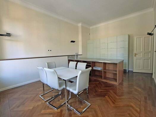Wohnung zum Kauf 820.000 € 3 Zimmer 135 m² Geschoss 1/5 frei ab sofort Augsburger Straße 29 Charlottenburg Berlin 10789