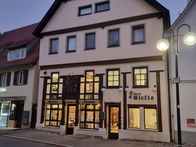 Einfamilienhaus zum Kauf provisionsfrei 429.000 € 6 Zimmer 133 m² 106 m² Grundstück Hauptraße 29 Apfelstetten Münsingen 72525