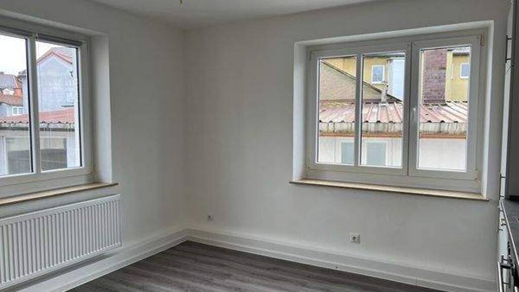 Immobilie in Waldsassen - Sanierte 3-Zimmer-Altbauwohnung in Waldsassen - Bild 2