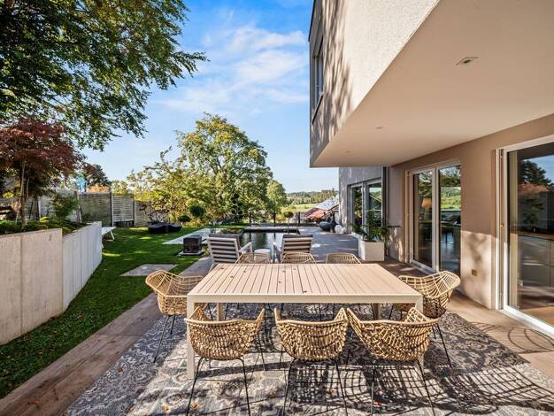 Haus zum Kauf 1.200.000 € 7 Zimmer 230 m² 582 m² Grundstück Wolfegg Wolfegg 88364