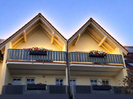 Wohnung zum Kauf 229.000 € 3 Zimmer 103,9 m² 2. Geschoss Holzbruckweg 6 Röttenbach Röttenbach 91187