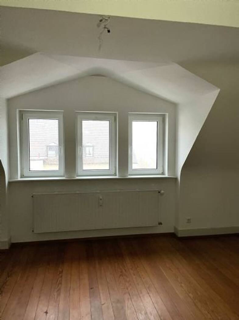 Wohnung zur Miete 700 € 3 Zimmer 85 m² Dachgeschoss, 2. Geschoss frei ab sofort Friedrichstrasse 4 Königsfeld Königsfeld im Schwarzwald 78126
