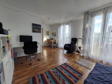 Wohnung zur Miete 310 € 1 Zimmer 28 m² Hermann-Köhl-Str. 18A Mittlerer Westen Regensburg 93049