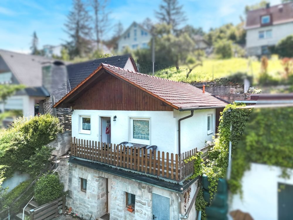 Einfamilienhaus zum Kauf 189.000 € 2 Zimmer 54 m²<br/>Wohnfläche 316 m²<br/>Grundstück Heuchelhof Würzburg 97084