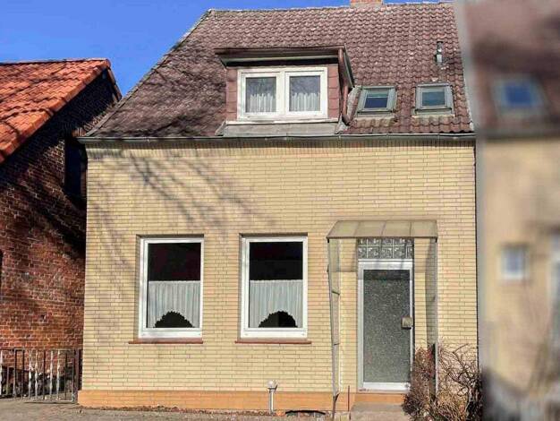 Doppelhaushälfte zum Kauf 210.000 € 4 Zimmer 79,5 m² 271 m² Grundstück Ratzeburg 23909