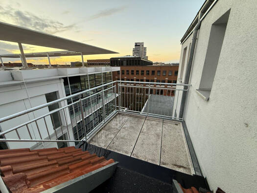 Wohnung zur Miete 800 € 2 Zimmer 85 m² Geschoss 5/6 frei ab sofort Goethestraße 16 Mitte Hannover 30169