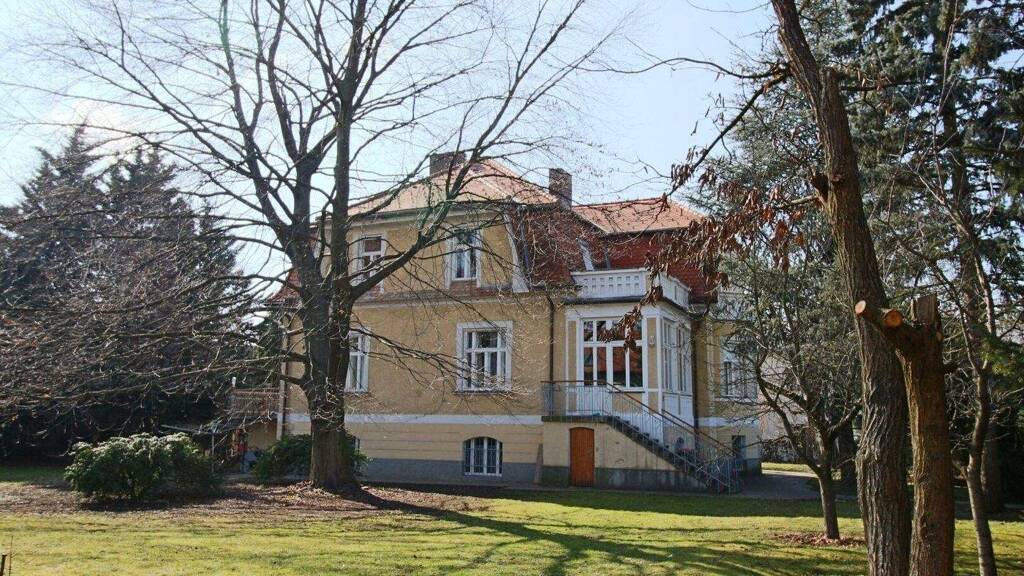 Villa zum Kauf 1.200.000 € 7,5 Zimmer 250 m² 2.133 m² Grundstück frei ab sofort Neudorfer Straße Liebenau Graz 8041
