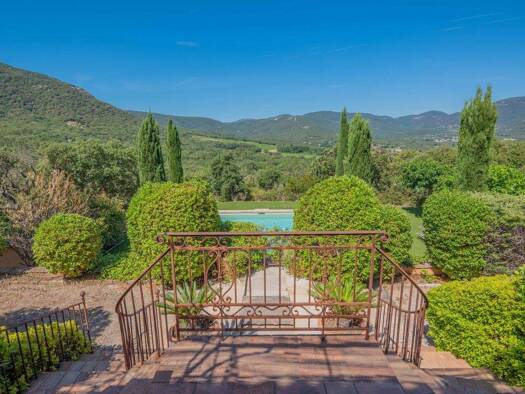 Villa zum Kauf provisionsfrei 2.690.000 € 8 Zimmer 285 m² 20.000 m² Grundstück Le Plan-de-la-Tour 83120