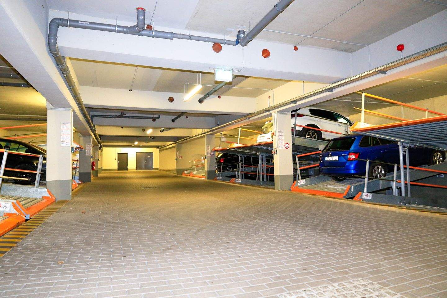 Tiefgarage zur Miete - Ansicht 3