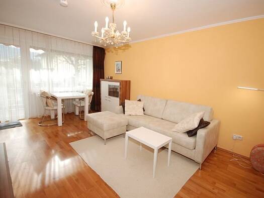 Wohnung zur Miete Wohnen auf Zeit 850 € 1 Zimmer 43 m² frei ab 15.11.2025 Schillerstraße 55 Bad Reichenhall Bad Reichenhall 83435