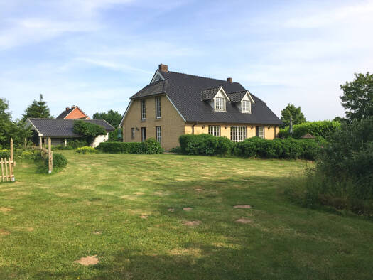 Einfamilienhaus zum Kauf provisionsfrei 1.290.300 € 5 Zimmer 290 m² 7.900 m² Grundstück Ulsnis 24897