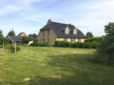 Einfamilienhaus zum Kauf provisionsfrei 1.290.300 € 5 Zimmer 290 m² 7.900 m² Grundstück Ulsnis 24897