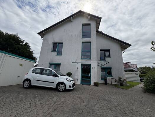 Wohnung zum Kauf 190.000 € 3 Zimmer 83,9 m² 1. Geschoss Nordenham Nordenham 26954