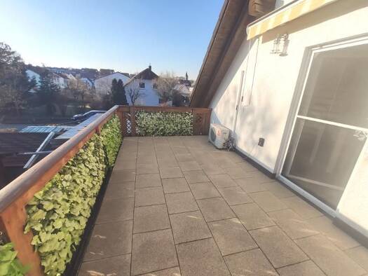 Wohnung zum Kauf 349.000 € 5 Zimmer 147,7 m² Hausen Hausen 91353