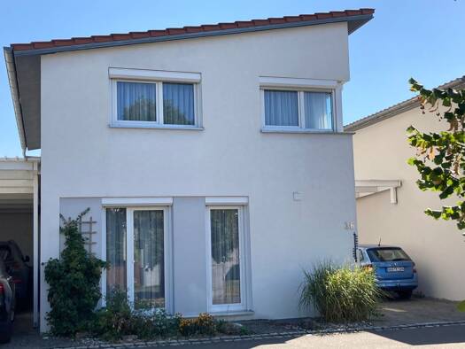 Einfamilienhaus zum Kauf provisionsfrei 550.000 € 4,5 Zimmer 120 m² 248 m² Grundstück frei ab sofort Singen Singen (Hohentwiel) 78224