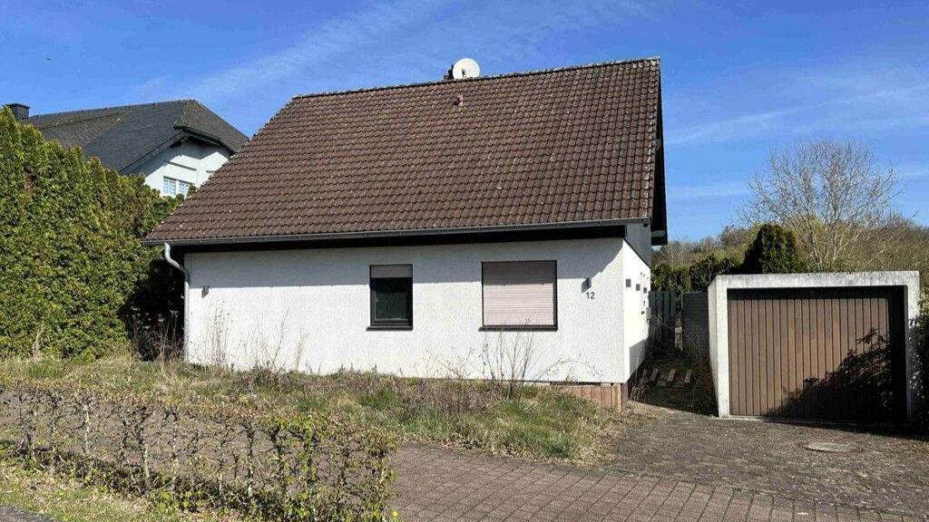 Einfamilienhaus zum Kauf 295.000 € 6 Zimmer 133 m² 607 m² Grundstück Bitburg 54634