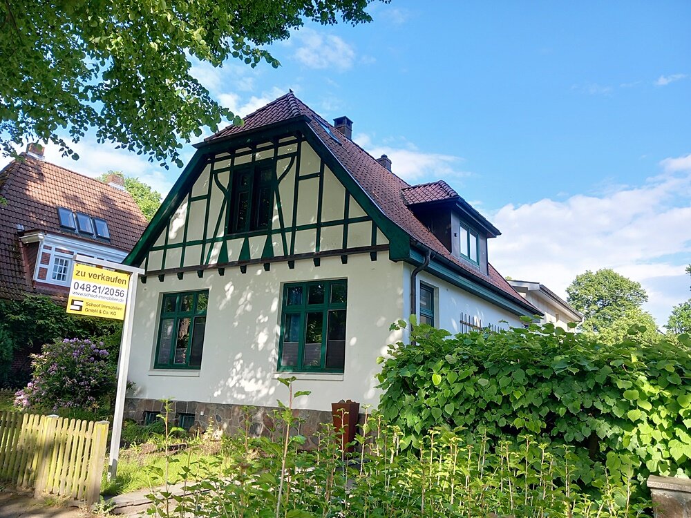 Einfamilienhaus zum Kauf 10 Zimmer 280 m²<br/>Wohnfläche 1.107 m²<br/>Grundstück Wahlbezirk 13 Itzehoe 25524