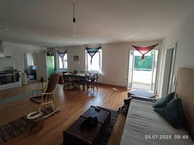 Wohnung zur Miete 1.100 € 2 Zimmer 75 m² Geschoss 2/2 frei ab 01.08.2025 Zentrum Regensburg 93047