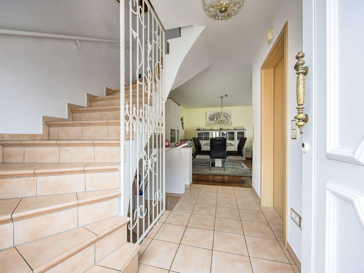 Einfamilienhaus zum Kauf - Mehr