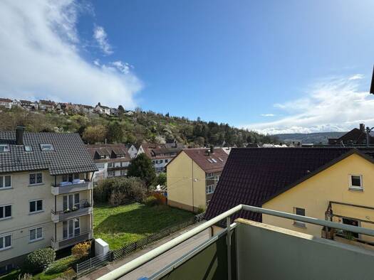Wohnung zur Miete 1.150 € 3 Zimmer 68 m² Geschoss 2/3 frei ab 01.10.2026 Obertürkheim Obertürkheim 70329