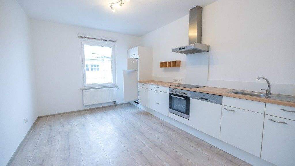 Wohnung zum Kauf 187.500 € 2 Zimmer 3. Geschoss frei ab sofort Muggenhof Nürnberg 90429