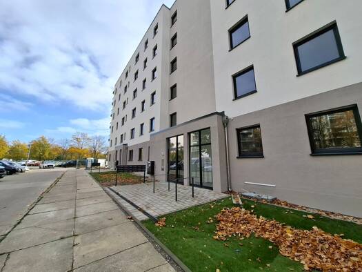 Wohnung zur Miete 1.267 € 4 Zimmer 86,5 m² Geschoss 1/6 frei ab 16.11.2026 Hellersdorfer Straße 91B Kaulsdorf Berlin 12619