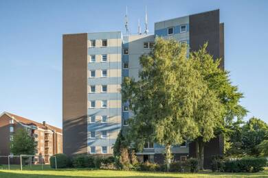 Wohnung zur Miete 579 € 4 Zimmer 86,4 m² 7. Geschoss Norderneystraße 15 Heppens Wilhelmshaven 26384