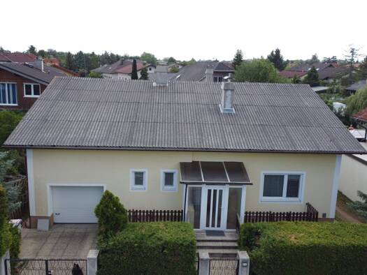 Einfamilienhaus zum Kauf 379.000 € 5 Zimmer 131,4 m² 800 m² Grundstück frei ab 01.01.2027 Matzendorf-Hölles 2603