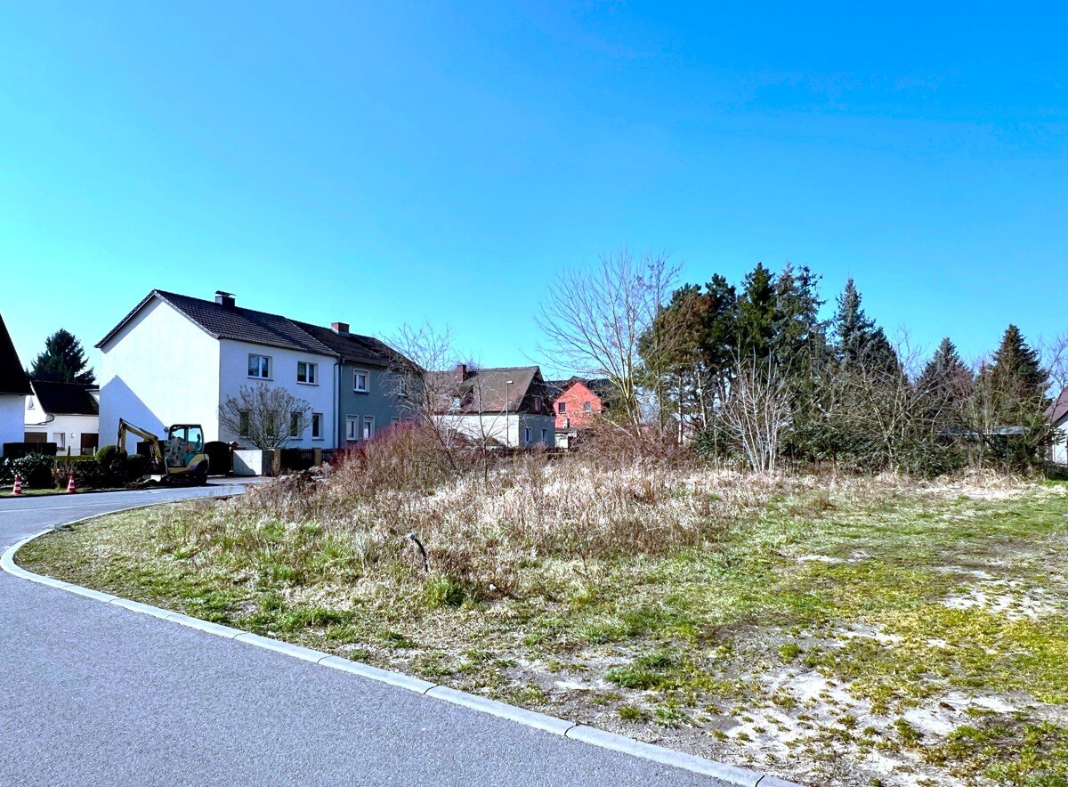 Grundstück zum Kauf 90.000 € 615 m²<br/>Grundstück Barbaraweg 1 Gröbern Muldestausee/ Gröbern 06774