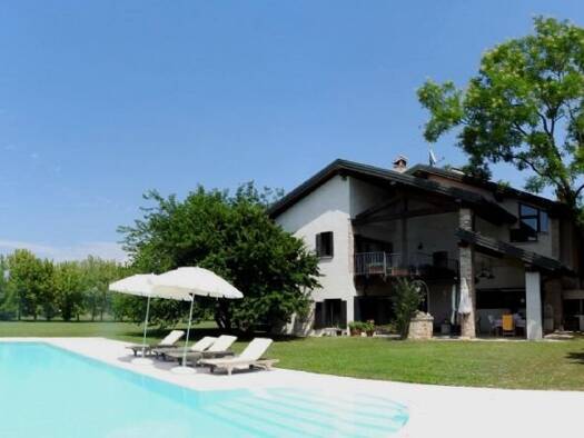 Villa zum Kauf 12 Zimmer 1.000 m² 20.000 m² Grundstück Sirmione
