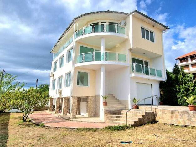 Mehrfamilienhaus zum Kauf provisionsfrei 349.000 € 8 Zimmer 340 m² 900 m² Grundstück Kosharitsa 8224