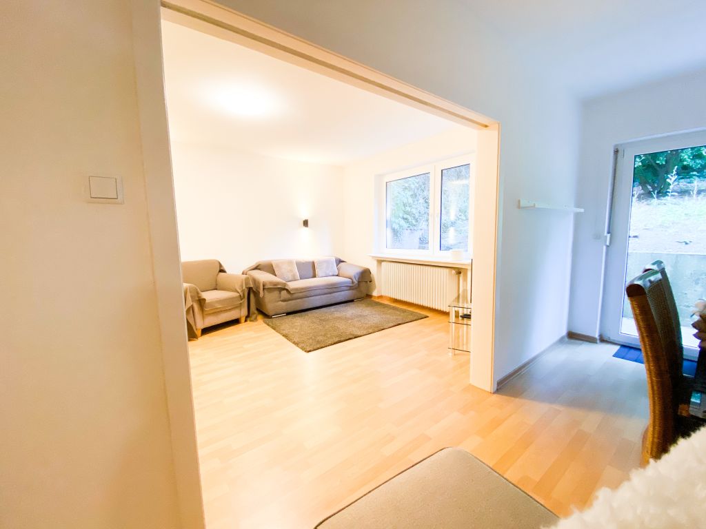 Wohnung zur Miete Wohnen auf Zeit 3.157 € 4 Zimmer 105 m²<br/>Wohnfläche ab sofort<br/>Verfügbarkeit Loborner Straße Zentralpunkt Remscheid 42859