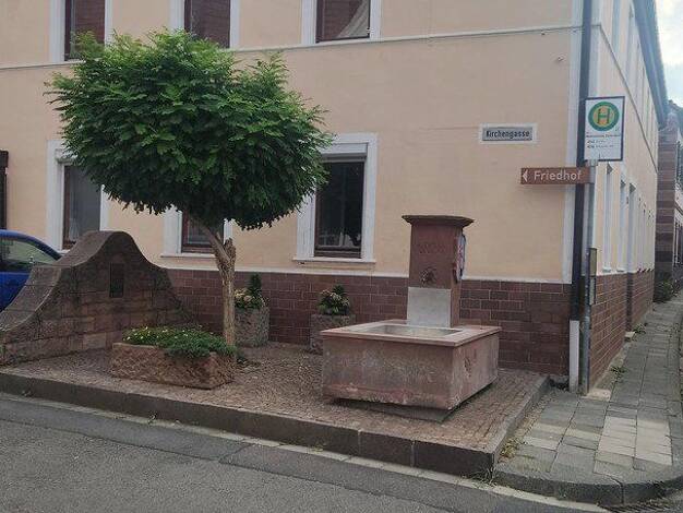 Wohnung zur Miete 1.240 € 2 Zimmer 124 m² 1. Geschoss Hauptstraße 13 Wattenheim 67319