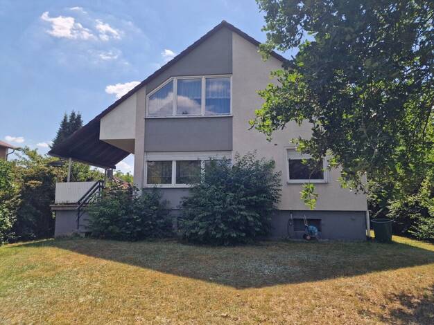 Einfamilienhaus zum Kauf 350.000 € 6,5 Zimmer 211 m² 1.219 m² Grundstück Teublitz Teublitz 93158