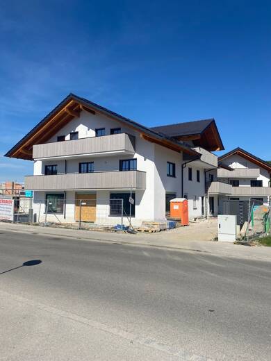 Wohnung zum Kauf - Neubau provisionsfrei 579.500 € 3 Zimmer 89,7 m² Dachgeschoss, 2. Geschoss frei ab sofort Feldwieserstraße 52 Feldwies Übersee 83236