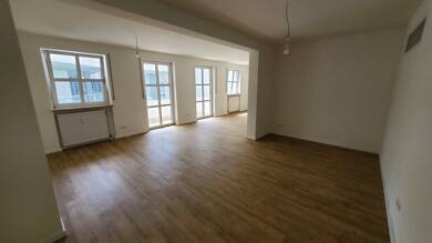 Wohnung zur Miete 1.584 € 5 Zimmer 132 m² Geschoss 1/4 frei ab 01.07.2025 Richard-Wagner-Straße 20 City Bayreuth 95444
