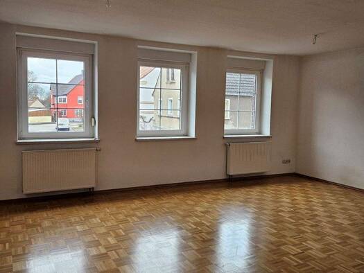 Mehrfamilienhaus zum Kauf 4 Zimmer 184 m² 2.650 m² Grundstück frei ab sofort Brottewitz Mühlberg/Elbe 04895