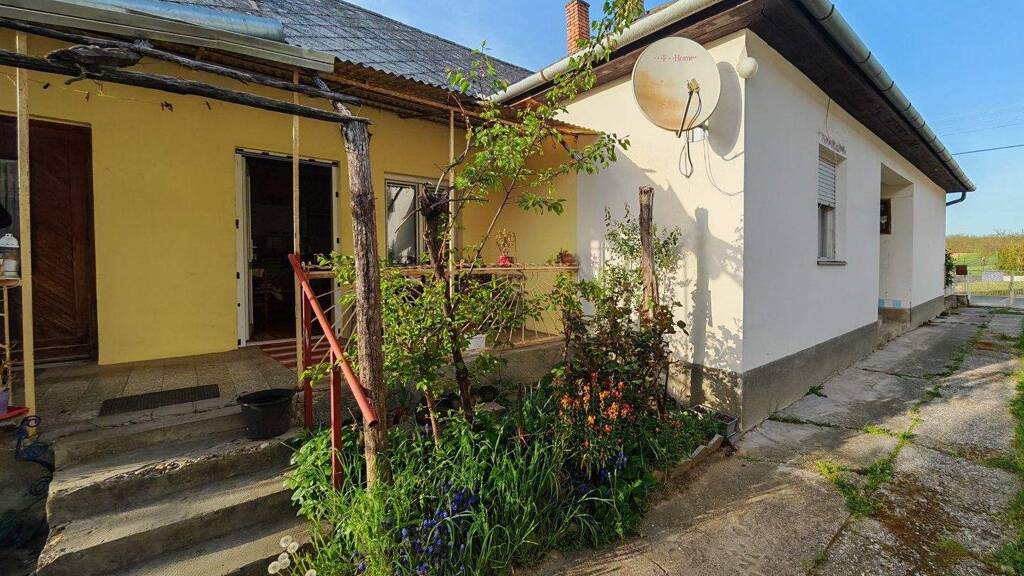 Einfamilienhaus zum Kauf 129.600 € 4,5 Zimmer 110 m² 5.150 m² Grundstück Buzsák 8695