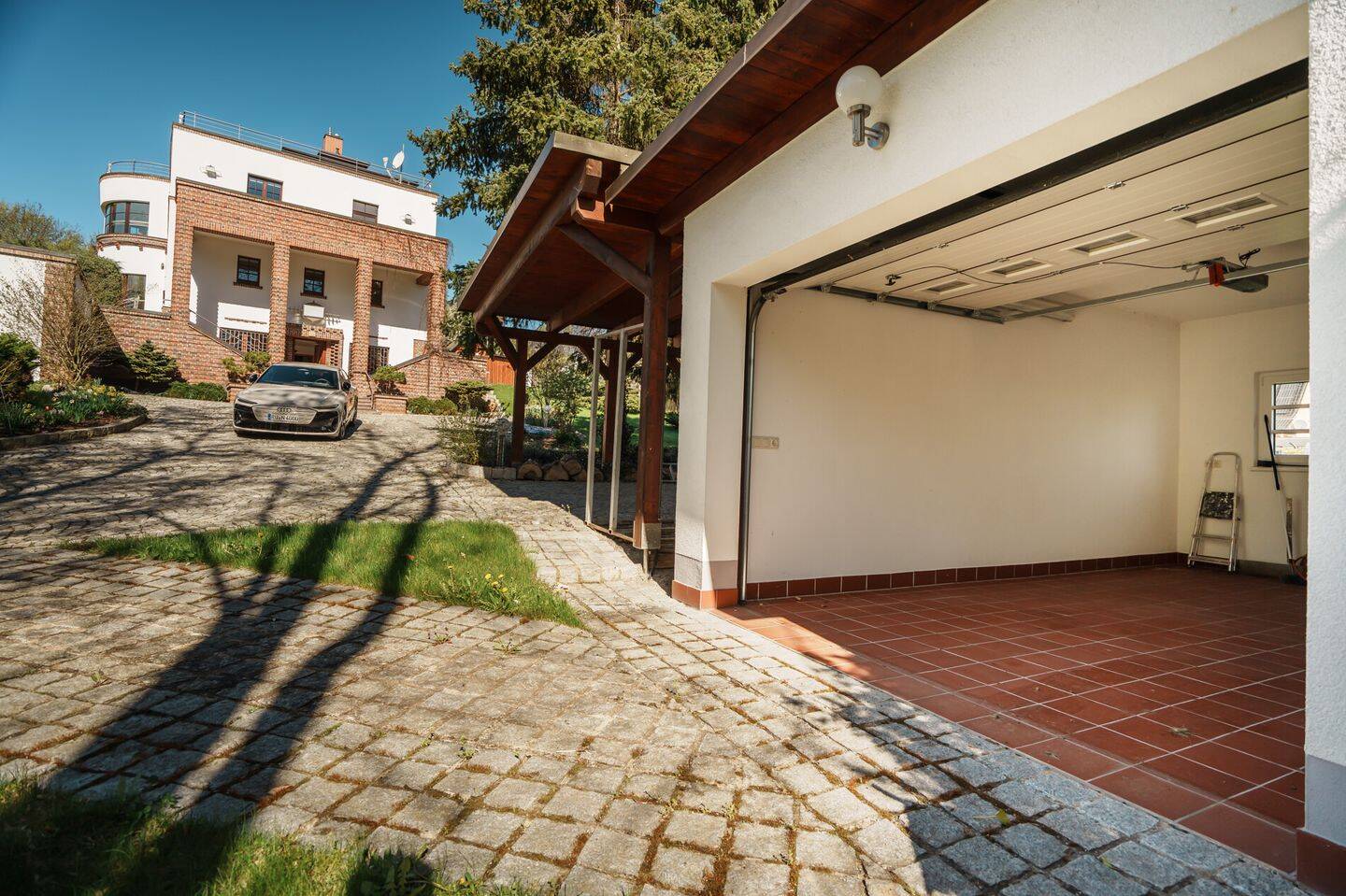 Villa zum Kauf - Ansicht 5