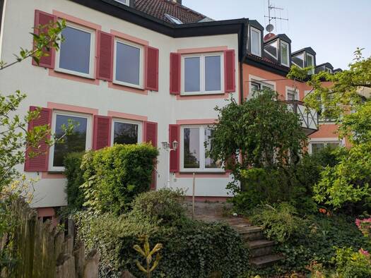 Reihenhaus zur Miete 1.700 € 6 Zimmer 181 m² 222 m² Grundstück frei ab 01.12.2025 Kreuzstein 95444