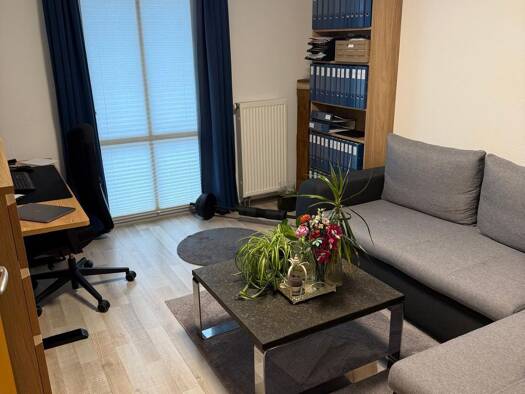 WG-Zimmer zur Miete 1.350 € 5 Zimmer 125 m² Geschoss 1/2 frei ab 01.07.2026 Bovenden 37120