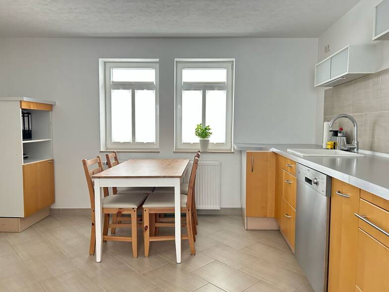 Einfamilienhaus zur Miete 650 € 2 Zimmer 72,4 m² Usingen Usingen 61250