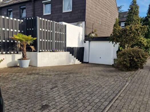 Reihenendhaus zum Kauf 520.000 € 6 Zimmer 150 m² 331 m² Grundstück Dümpten Mülheim an der Ruhr 45475