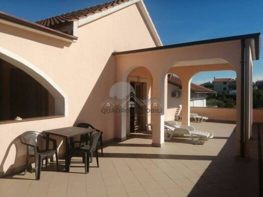 Haus zum Kauf 680.000 € 6 Zimmer 400 m² Novigrad