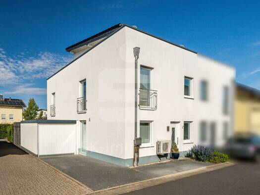 Doppelhaushälfte zum Kauf 575.000 € 5 Zimmer 152,5 m² 228 m² Grundstück frei ab 01.06.2027 Weldergoven Hennef (Sieg) 53773
