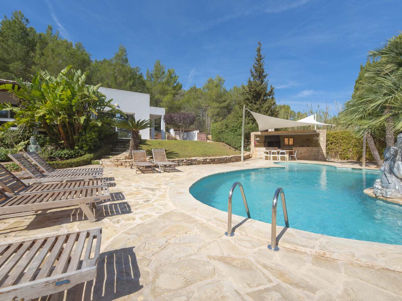 Villa zum Kauf provisionsfrei 4.000.000 € 9 Zimmer 384 m²<br/>Wohnfläche 7.369 m²<br/>Grundstück Santa Eulària des Riu 07800