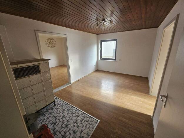 Einfamilienhaus zum Kauf 270.000 € 10 Zimmer 227 m² 516 m² Grundstück Gosselding Pilsting 94431