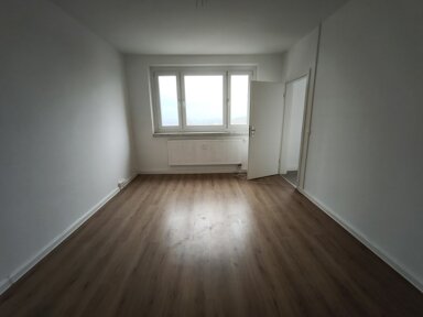 Wohnung zur Miete 254 € 2 Zimmer 41,6 m² 4. Geschoss frei ab sofort Straße Glück-Auf 6 Sangerhausen Sangerhausen 06526