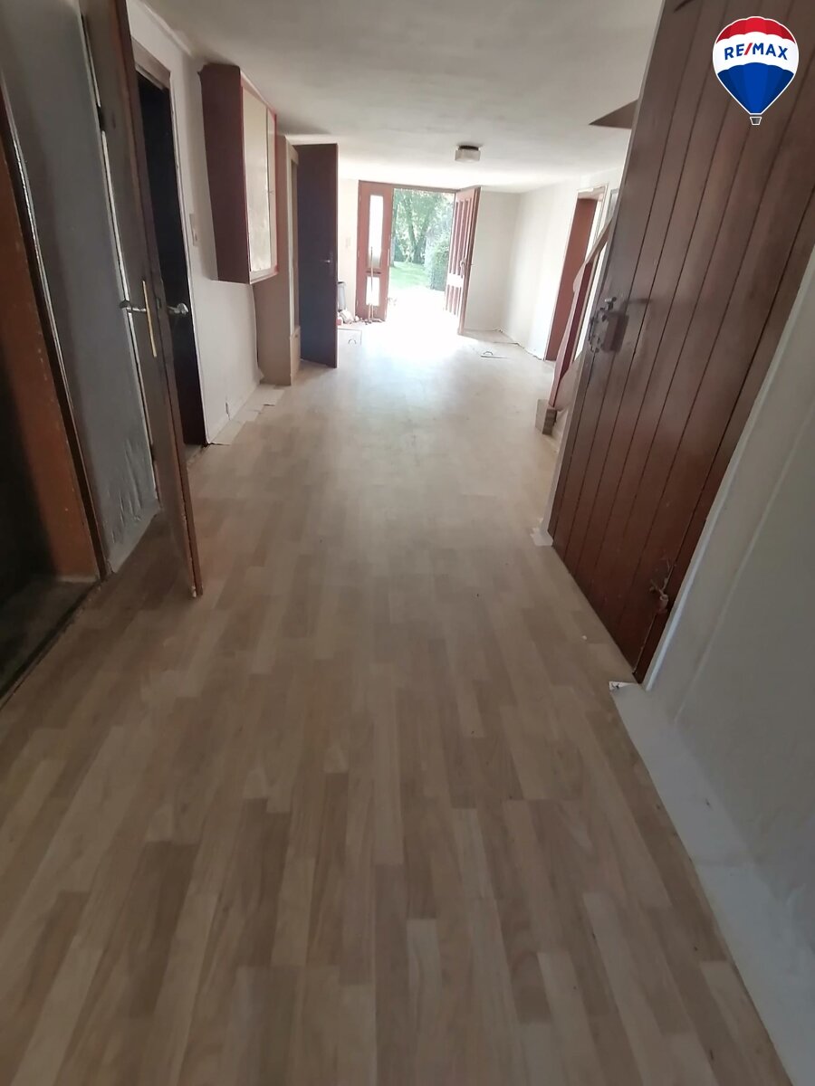 Haus zum Kauf 57.000 € 12 Zimmer 389 m²<br/>Grundstück Deensen Deensen 37627